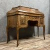 Very Rare Curved Venetian Louis XV Style Desk In Marquetry -Room Fold Zone dda09e4e 559d 4d6b b368 cdc24c65ddd5