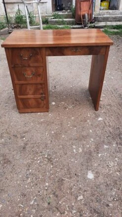 Art Deco Style Desk -Room Fold Zone de7bab33 d30a 480d 8d6d 0496417096e0