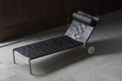 Daybed By FabiaanVan Severen, Belgium, 1996 -Room Fold Zone e127a345 97ab 41c1 85b7 c6d383a891fb