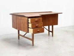 Boomerang Double Sided Desk By Peter Løvig Nielsen -Room Fold Zone e2271e14 c299 41ec bd37 2fefb9b3ec9b