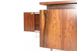 Series 9000 Desk By George Nelson For Herman Miller, USA 1960s. -Room Fold Zone e54425cb 0467 476a 8d7a 7f13b2c881a2