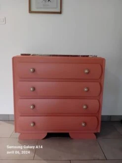 Vintage Chest Of Drawers