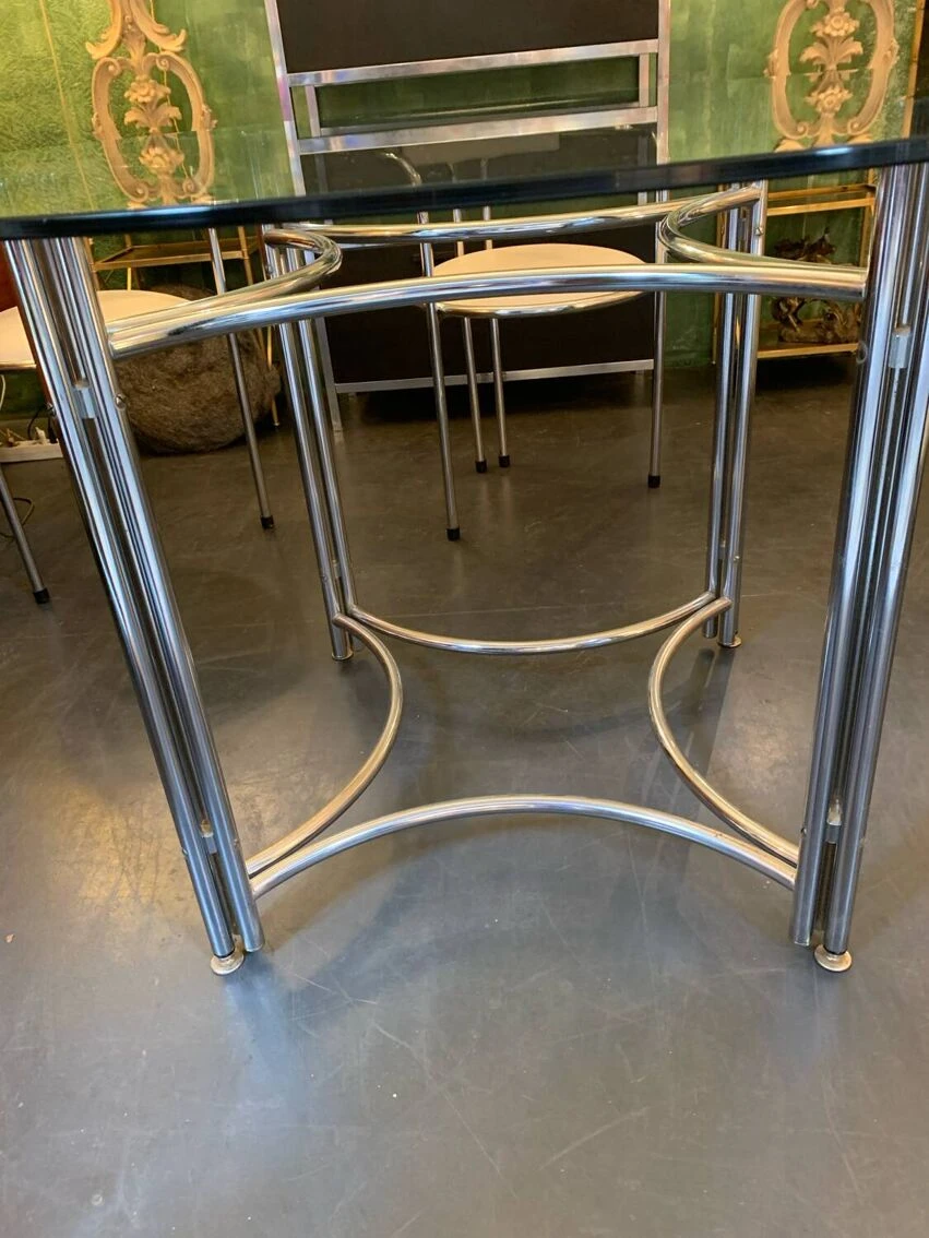 Chrome And Glass Table And Chairs Set 5 Chrome And Glass Table And Chairs Set - Image 3