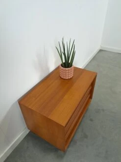 Ladekast Fineer Franzmeyer Möbel Met Chromen Poten -Room Fold Zone ec4d7e0a 1497 4537 9892 28a89946ec25