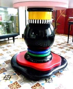 “Back To Memphis” Table -Room Fold Zone ef8afc91 0a7f 4978 88af 2065f297bfaf