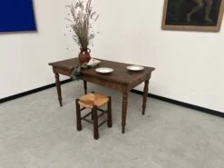 Old Walnut Bistro Table -Room Fold Zone efb4f268 d4cf 4268 9120 87955d3dc81f