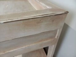 Weathered Dressing Table -Room Fold Zone f04ebf63 cb25 4294 8035 4116e1ea10da