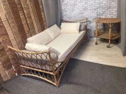 Rattan Bed Bench -Room Fold Zone f25411fa 01b3 4a32 b7f2 06f5ca329895