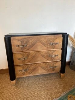 Art Deco Chest Of Drawers In Wood And Vintage Olive Veneer -Room Fold Zone f44d9afc 8009 4894 9acf d1fbae0cf412