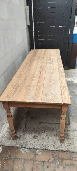 Old Large Raw Wood Farm Table -Room Fold Zone f4d94d8d 50d0 48ea b90f daf0e5337673