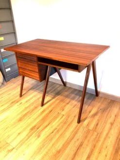 Office Compass -Room Fold Zone f7083784 08df 441d 8116 20c4c43e2c48