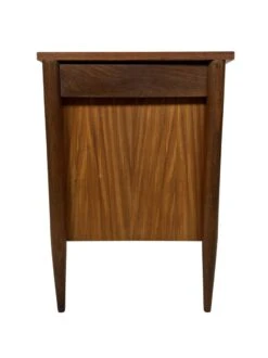 Vintage Desk 1960s Compact Workplace Design -Room Fold Zone f9d6e26b 912e 48b3 b154 5a829d687b66