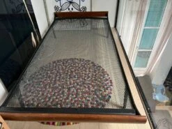 Cleopatra Bench -Room Fold Zone fa4b4929 a7d6 4f87 afcf 61a85365f0a1