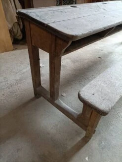 5-seater School Desk -Room Fold Zone fa4bf373 23cb 4324 a4ae 229a0a24c4eb