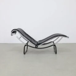 Postmodern Chaise Longue In Leather And Chrome, 1980s -Room Fold Zone fb3f0da0 59f4 4ebe b972 dc1e7db77893