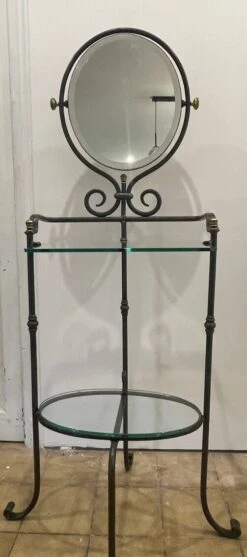 Wrought Iron Toilet Servant -Room Fold Zone fbc4aa2b 250b 4562 b7be 47fef9efc24f