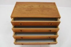 1960s Upcycled Oak Chest Of Drawers, Denmark -Room Fold Zone fd8e7c28 f6ab 4fa0 9d2f 09d12256a599