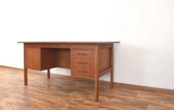 Mid-Century Danish Freestanding Teak Desk, 1960s -Room Fold Zone fdc0b5a1 543b 42e6 8ec8 ea3c67b5bdb9