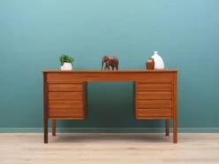 Teak Desk, Danish Design, 1970s, Production: Denmark -Room Fold Zone fe41abaa 4c28 48e3 906c 634602338271