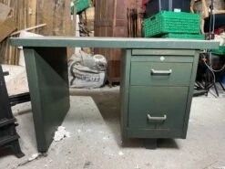 Stafor Industrial Vintage Metal Desk 12 Stafor Industrial Vintage Metal Desk -Room Fold Zone fe519ba5 7cae 4bf3 84b1 7e932b3a9dcb