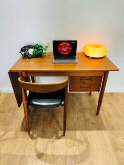 Scandinavian Desk Gunnar Tibergaard 1960s -Room Fold Zone feb5acd7 5b2d 4188 9692 83756984b965