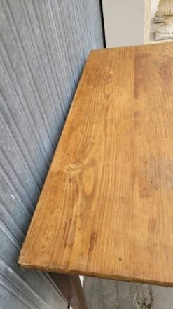 Old Rustic Farm Table, One Drawer -1m25 -Room Fold Zone ff13e733 d5fa 4dec 81d0 4cf6bc5c8915